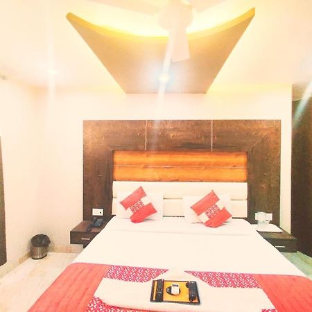 Hotel Amour By Rpi New Delhi Eksteriør billede