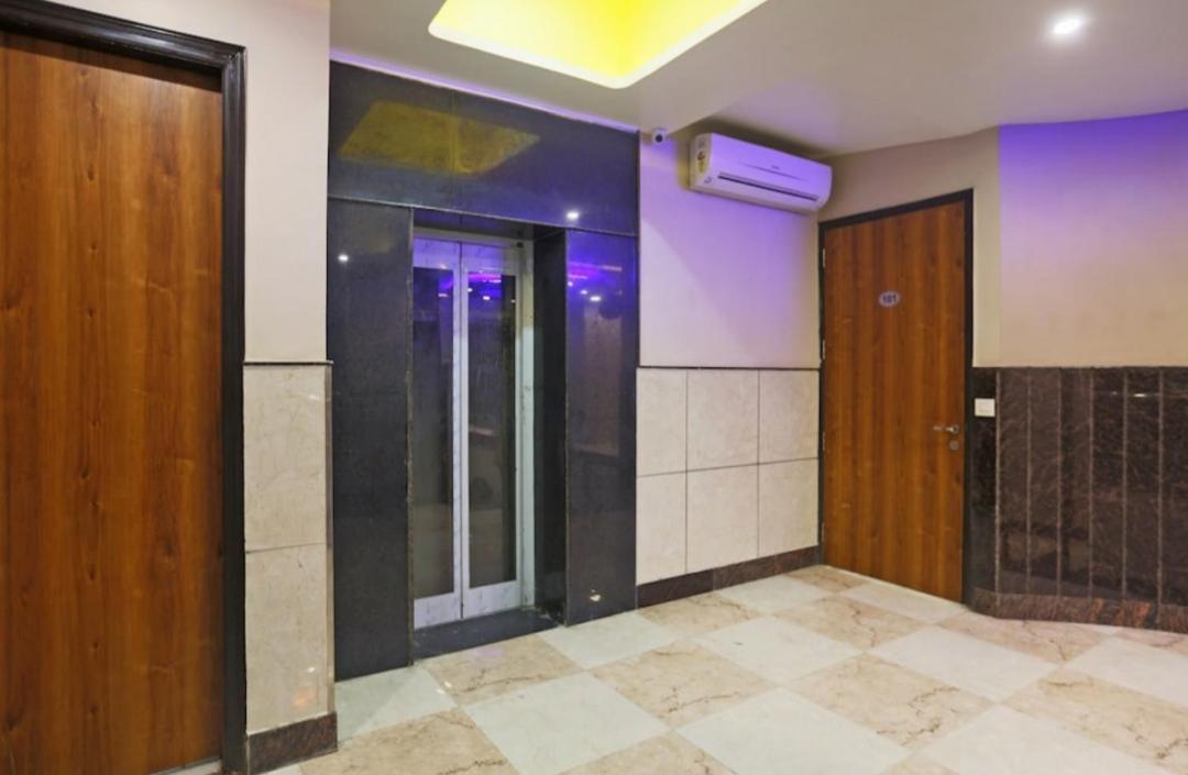 Hotel Amour By Rpi New Delhi Eksteriør billede