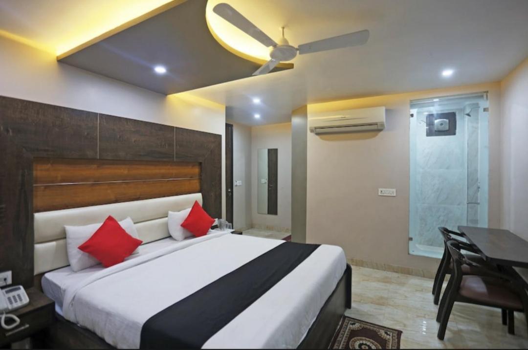 Hotel Amour By Rpi New Delhi Eksteriør billede